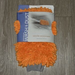 NEW Microfiber Mitt Wash or Dust